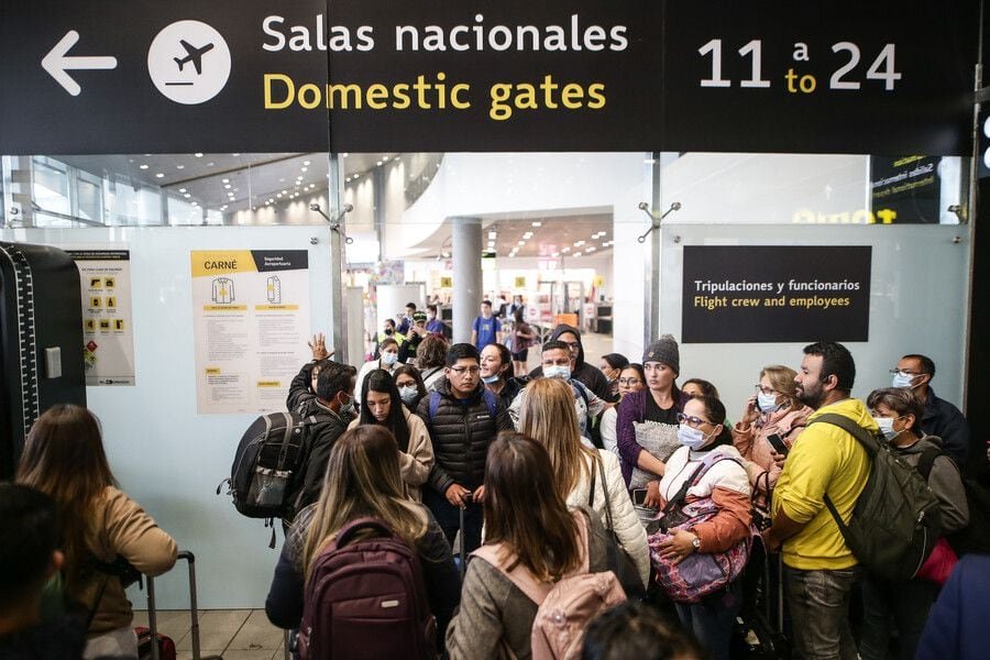 Ante demoras en el Aeropuerto El Dorado, Migración Colombia responde